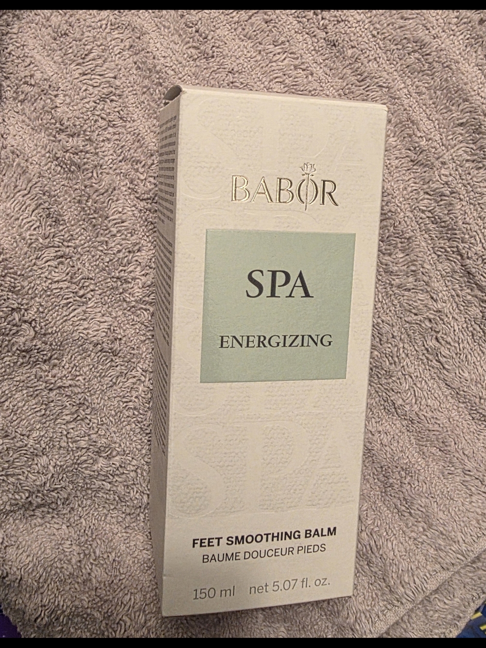BABOR SPA Energizing Feet Smoothing Balm - White/Light Green